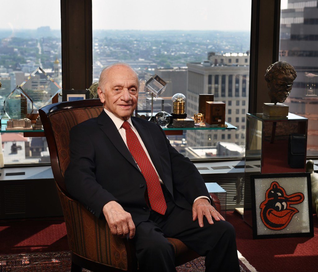 How acupuncture inadvertently reveals Angelos’ weaknesses.