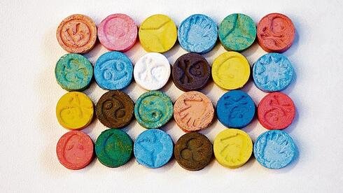 Using psychedelic drugs for healing and health