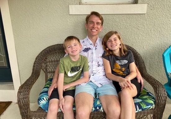 NEVER RELAXED Reviews Expert Meditation Author Garyn Jones’ Newest Book – Splash Magazines