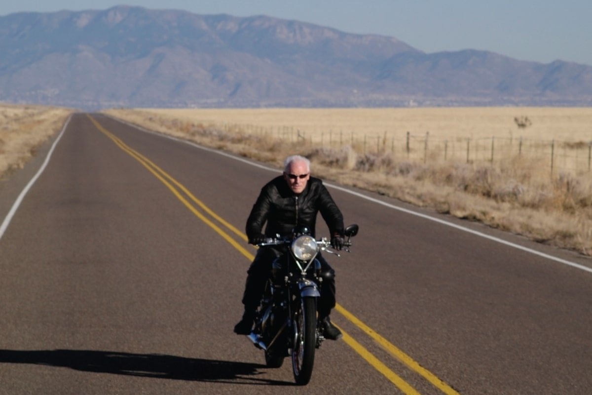 Architect on Two Wheels: The Ultimate Meditation Machine