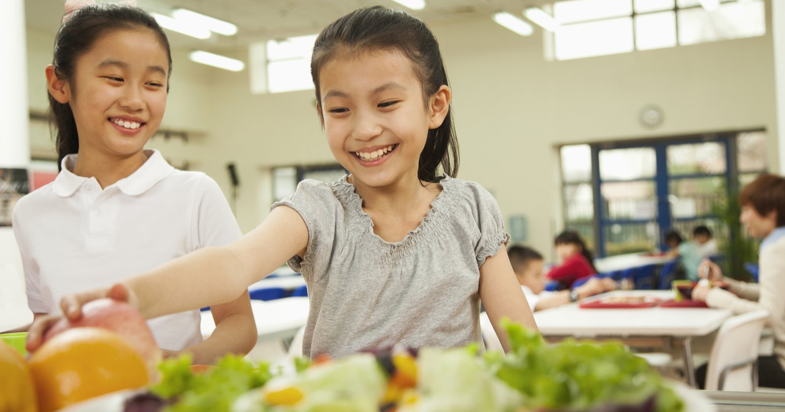 Healthy Meals Summit brings connections and best practices to K-12 nutrition experts