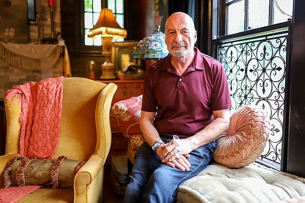 After decades of thinking about Buddhism, Chattanooga psychologist launches meditation center