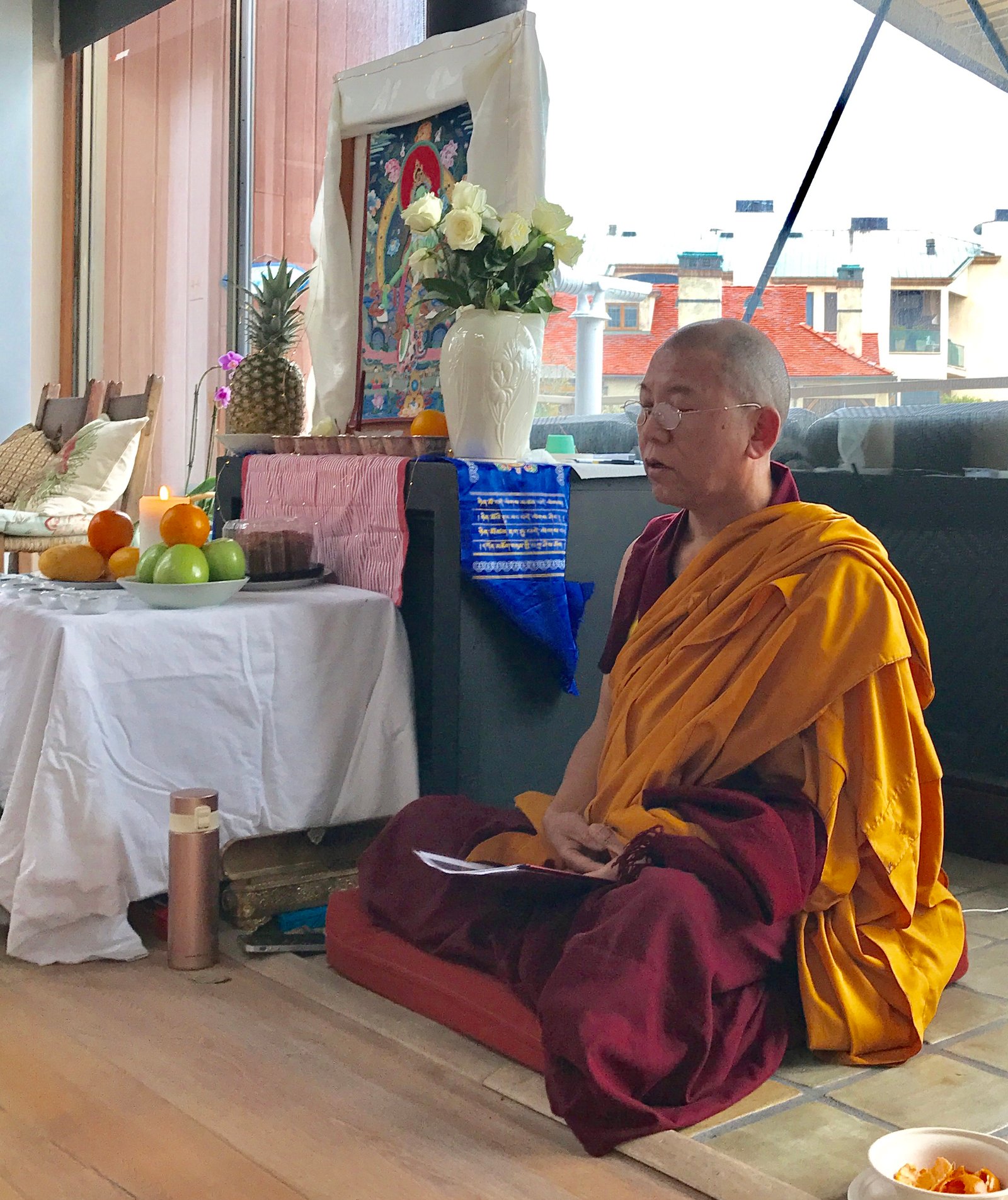 Monks, meditators, thangkas, etc. come to neighboring congregations.