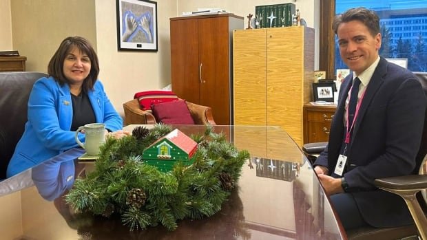 Alberta naturopathic doctors urge province to expand role in primary care, including prescribing drugs