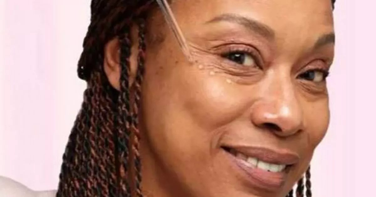 Shoppers compete to buy a £10 anti-ageing serum that will make them look ‘younger’