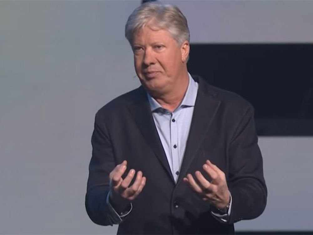 ‘Kissing and petting’: Trump’s ‘spiritual advisor’ denies sexually abusing 12-year-old girl