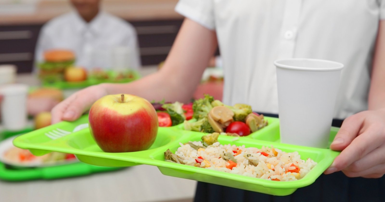 Congressional Research Service report finds updated school nutrition standards will raise costs
