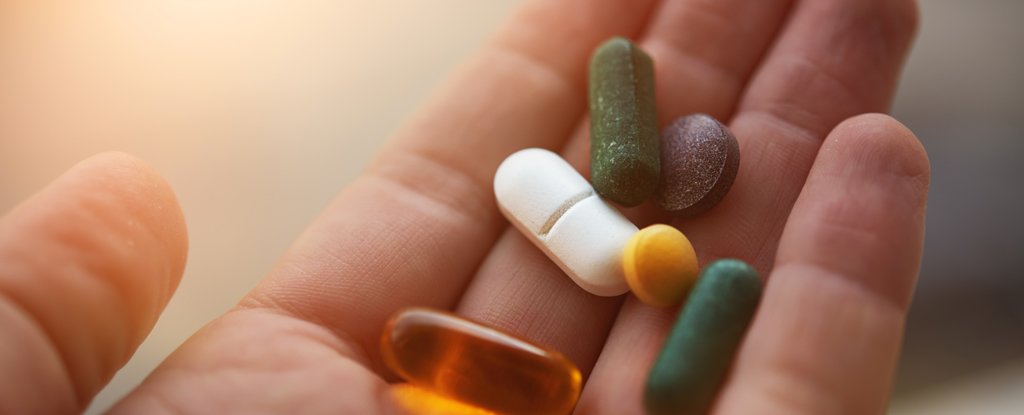 Multivitamins don’t help you live longer, large study finds: ScienceAlert