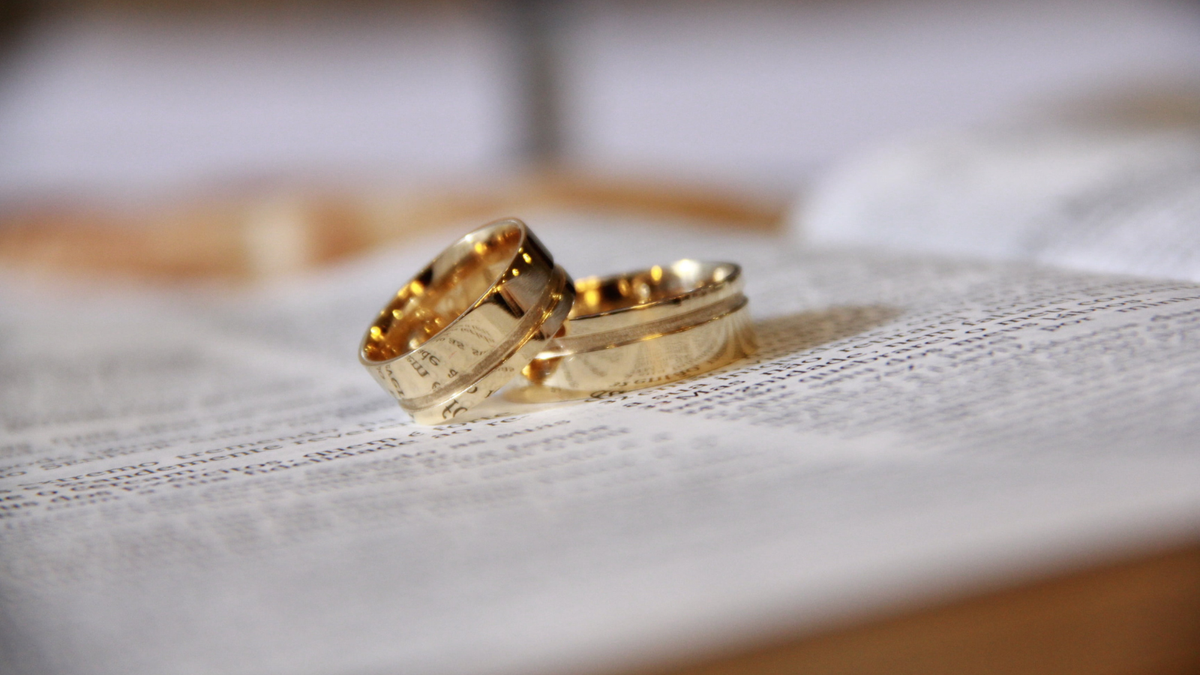 3 surprising ways men can emotionally protect their wives beyond physical strength