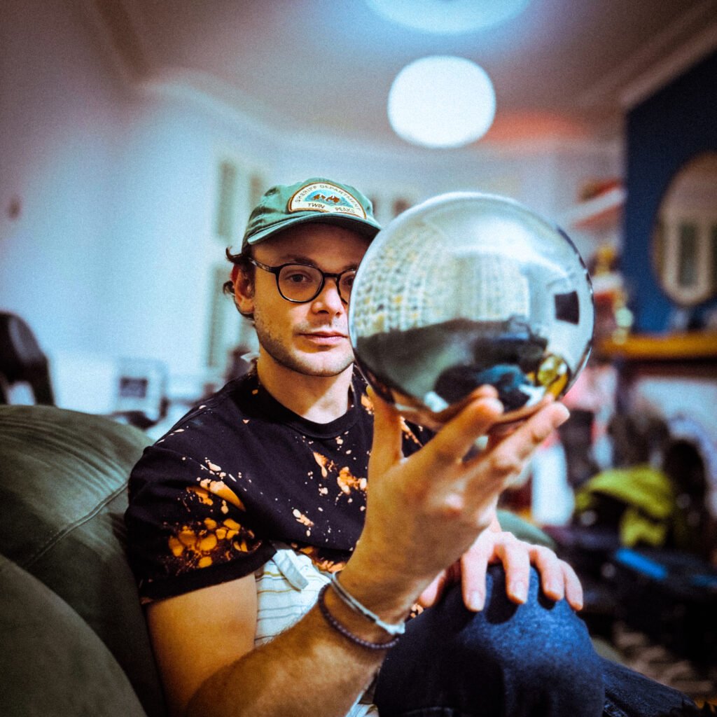 EXCLUSIVE: Apollo Rei ‘Vitamin’ Video Premiere