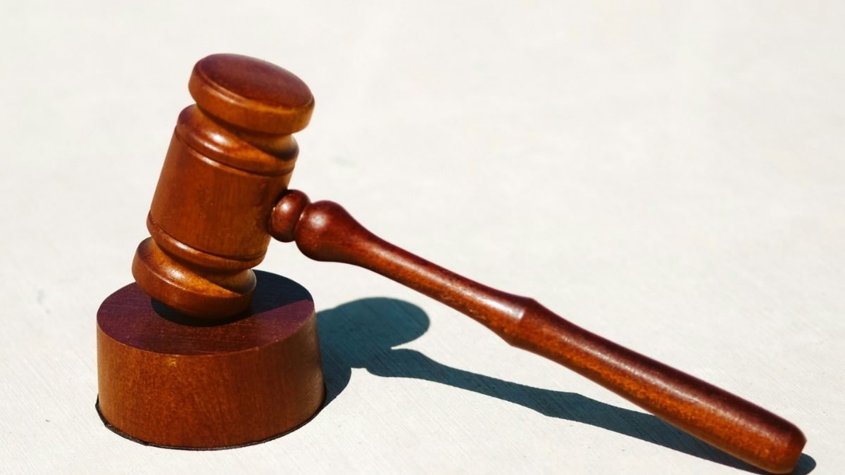 Himani Navratna Oil, Boroplus Cream and three other Ayurvedic products are cosmetics, not drugs, Telangana High Court rules